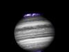 [ 木星的兩極出現“超級極光”，其尺寸超過整個地球大小 ]